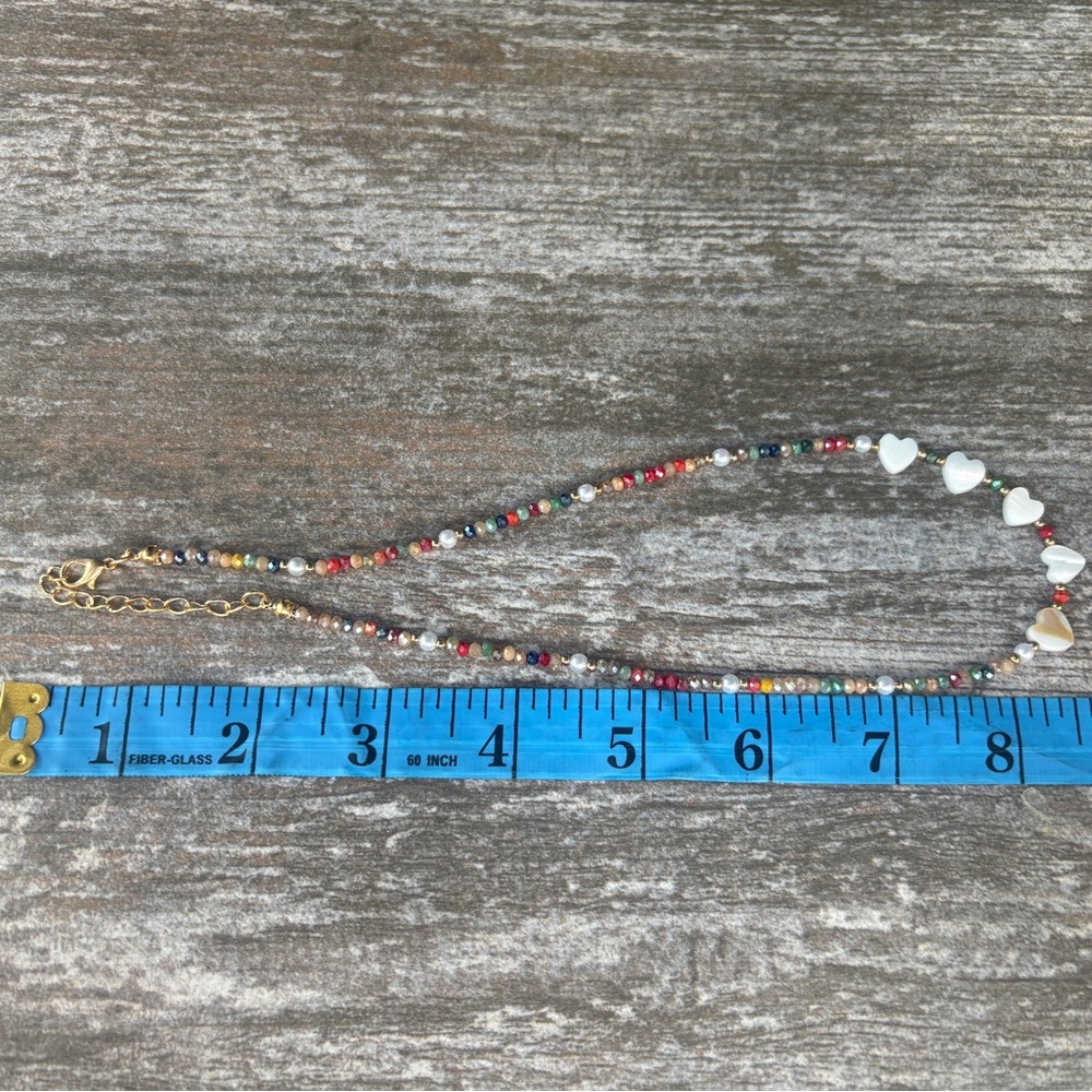New, Adorable Multicolor Heart Beaded Necklace - Picture 4 of 4